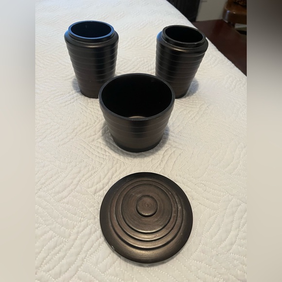 Bathroom tumblers, trinket box - Picture 1 of 1